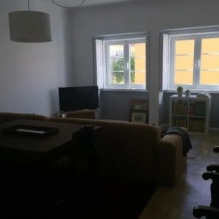 Molly's House Apartment